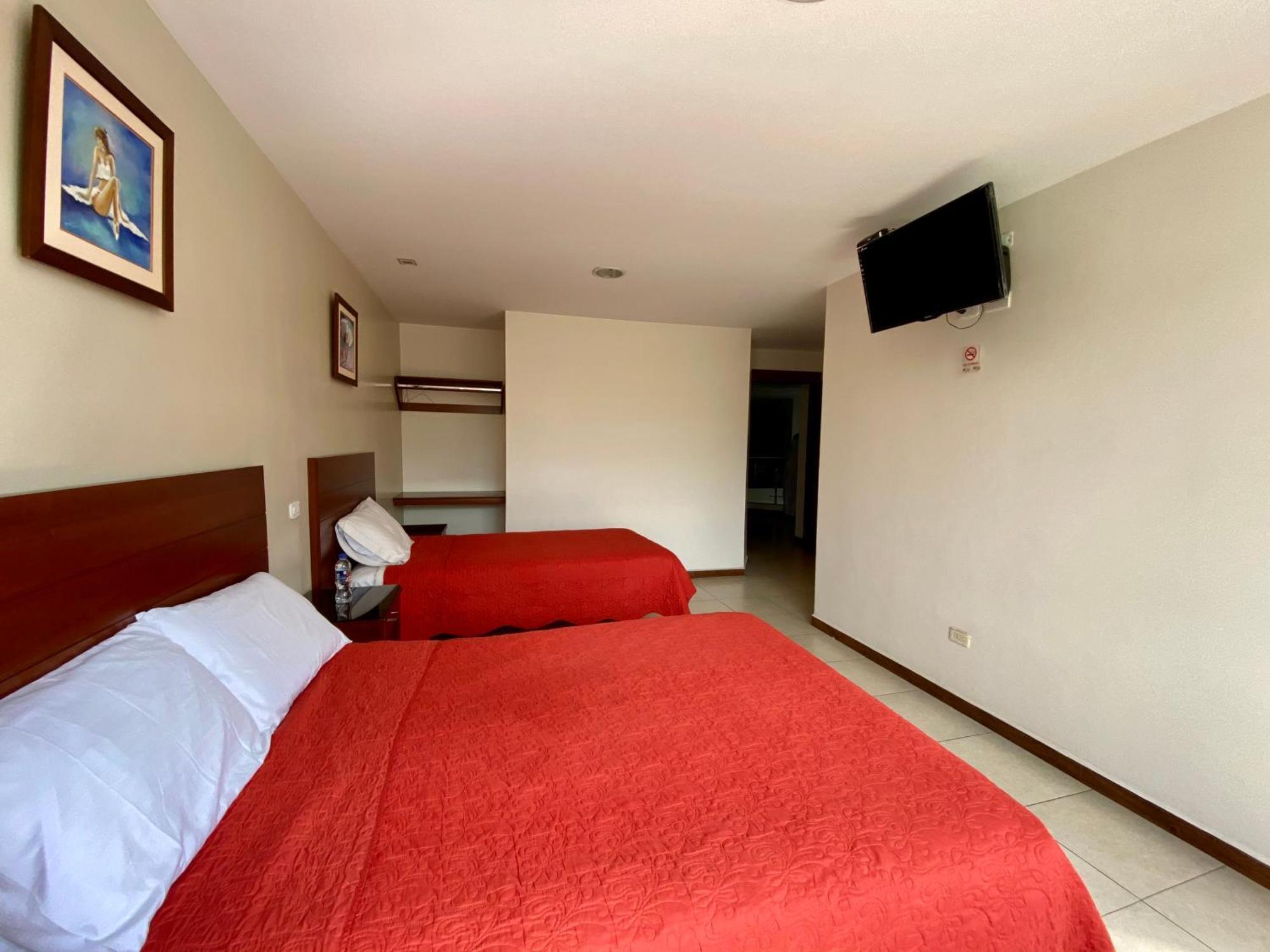 Hotel Carrion Loja Quarto foto